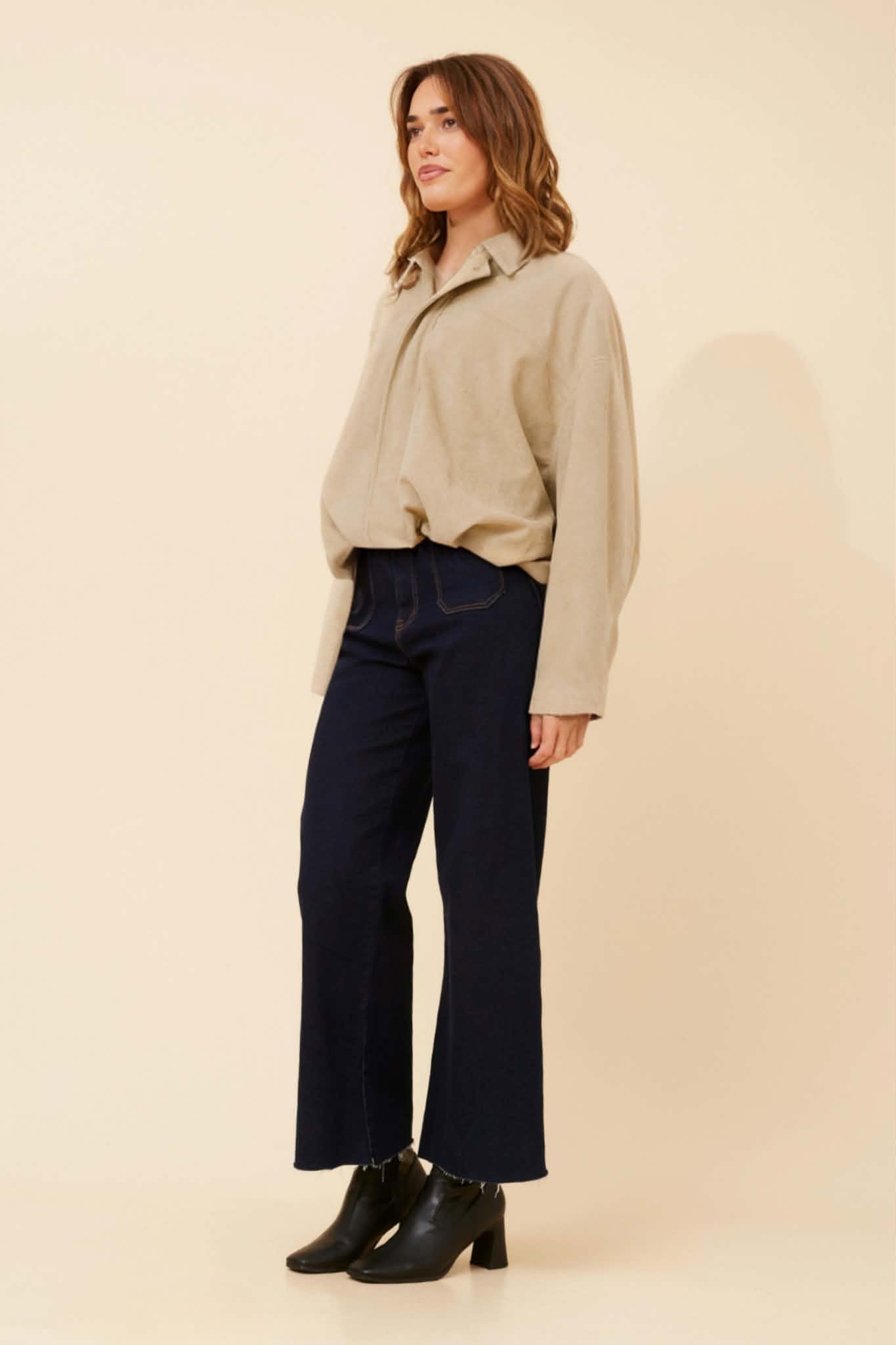 LEXLEY FAUX SUEDE JACKET - Beige