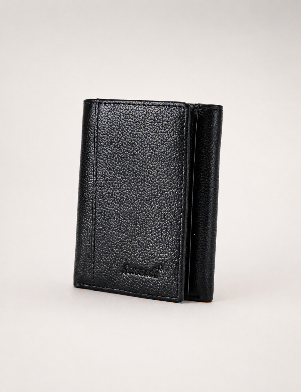DIRECTOR MEN'S LEATHER TRIFOLD WALLET WITH RFID