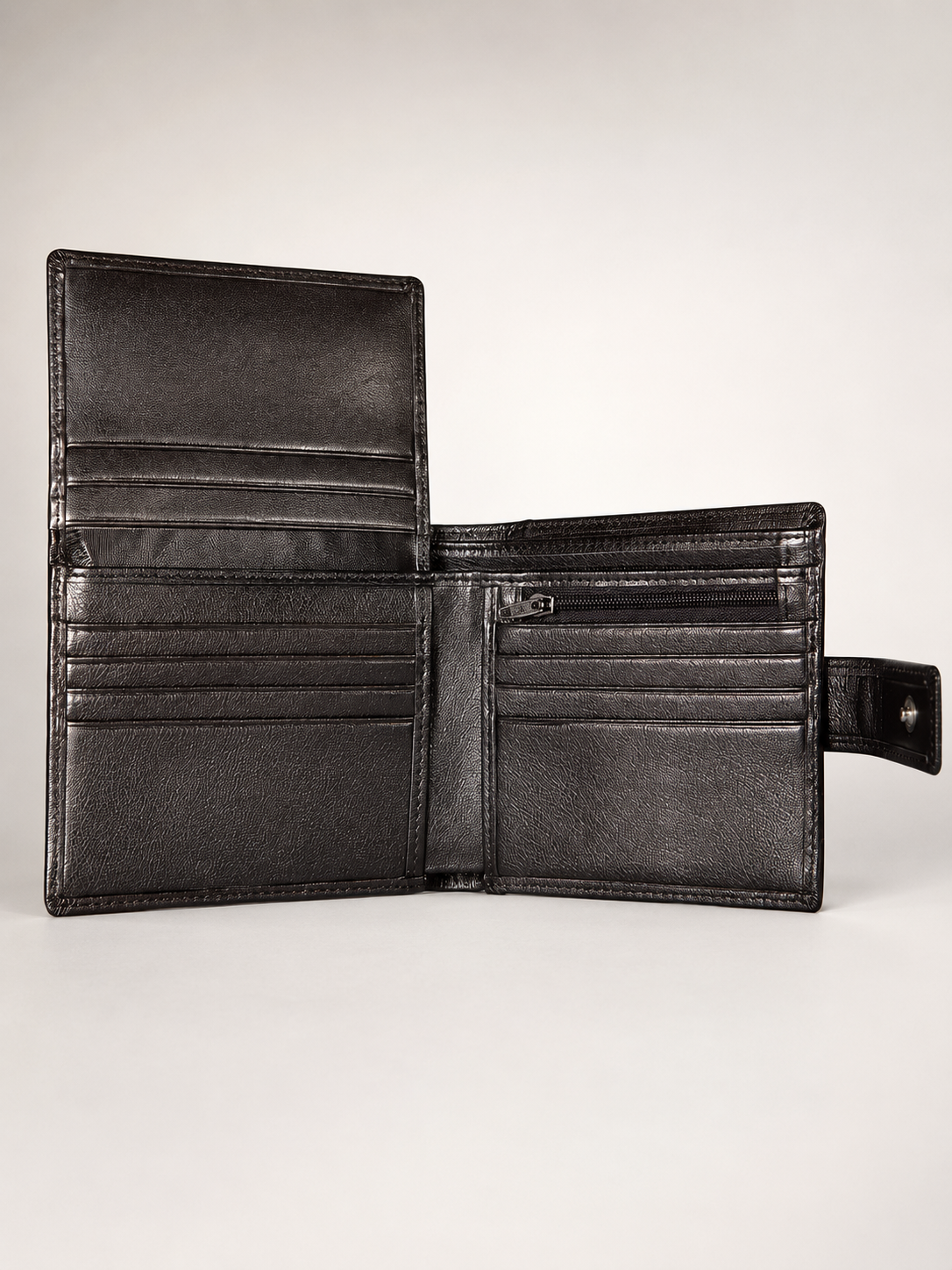SAAVY MEN'S LEATHER BILLFOLD WALLET WITH TAB CLOSURE AND RFID- GRAIN FINISH