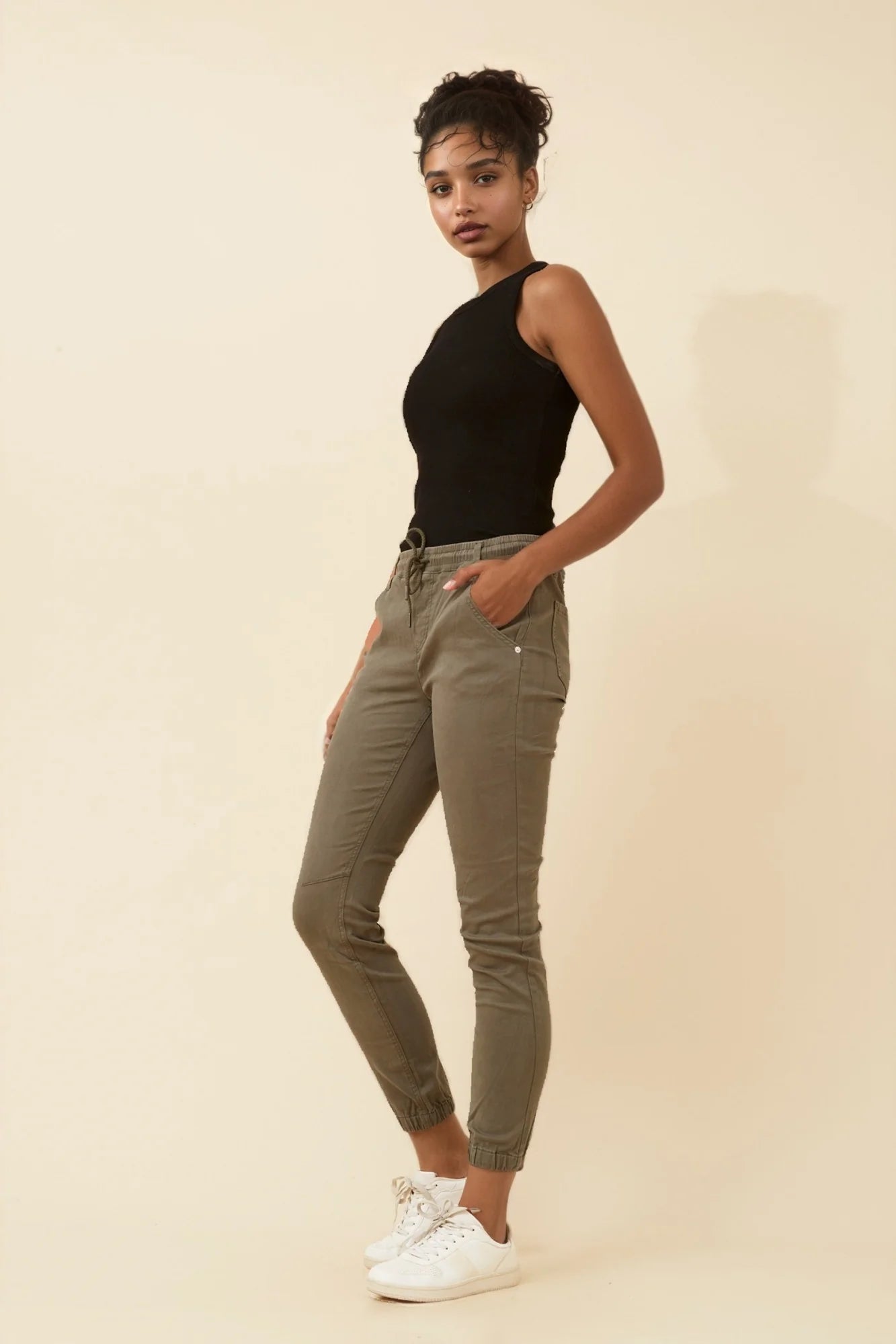 SANIA SOLID JOGGER PANTS - khaki